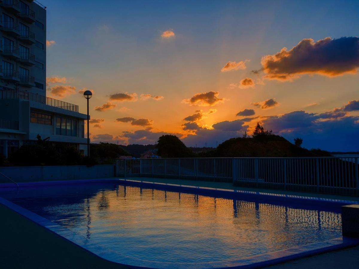 Hotel Miyuki Beach Onna Exterior photo